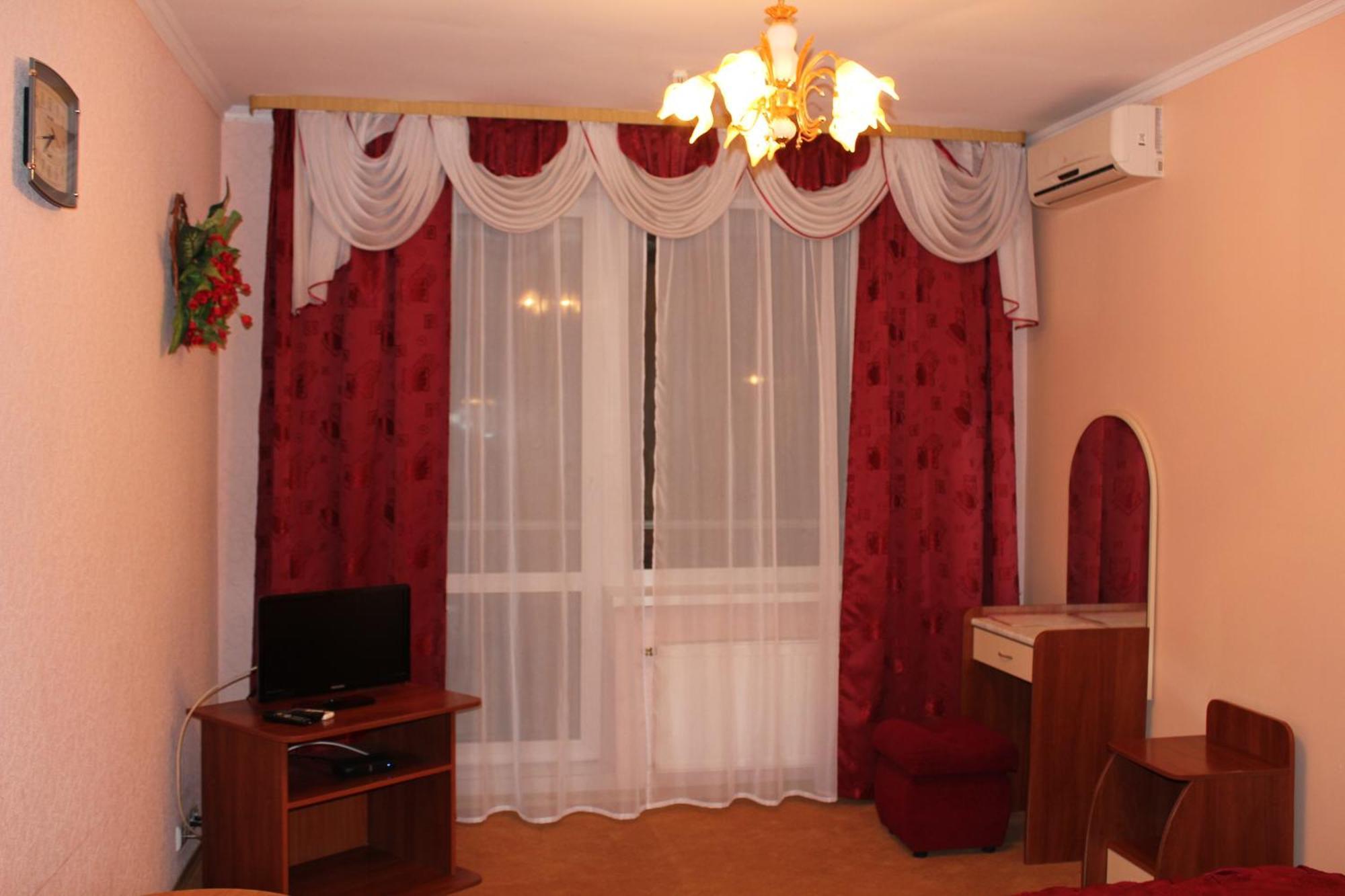 Galant Hotel Boryspil Exterior photo